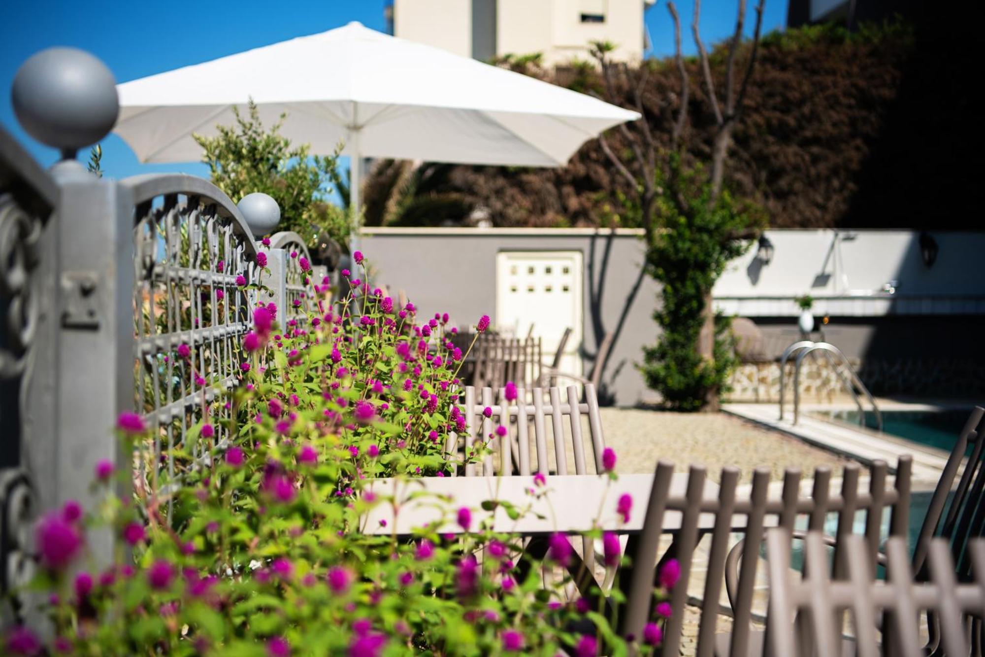 Hotel Vila 11 Dıraç Dış mekan fotoğraf